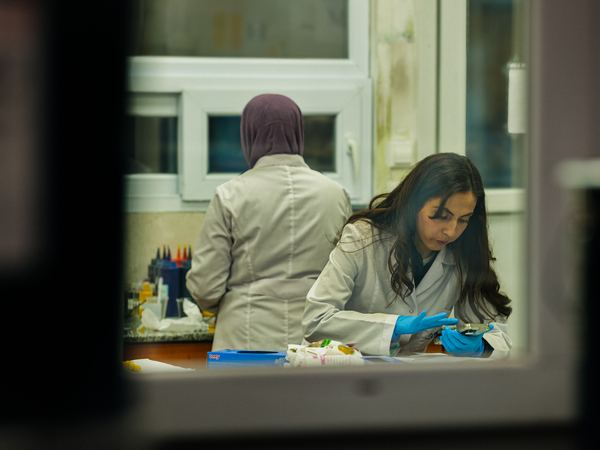 R&D laboratory team
